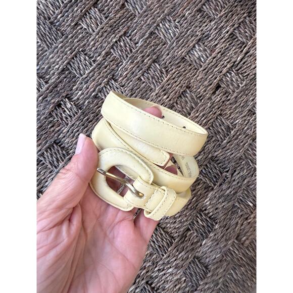 Vintage Pale Butter Yellow Skinny Belt (Soft Italian Café Girl) - Picture 1 of 5